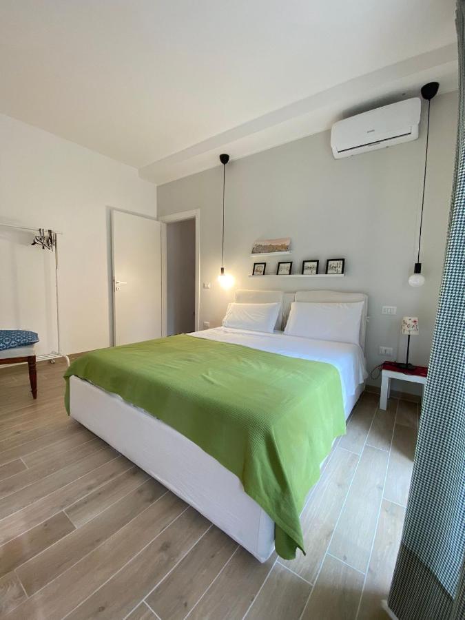 Cozy And Warm Flat In Villanova - Apartment Cagliari